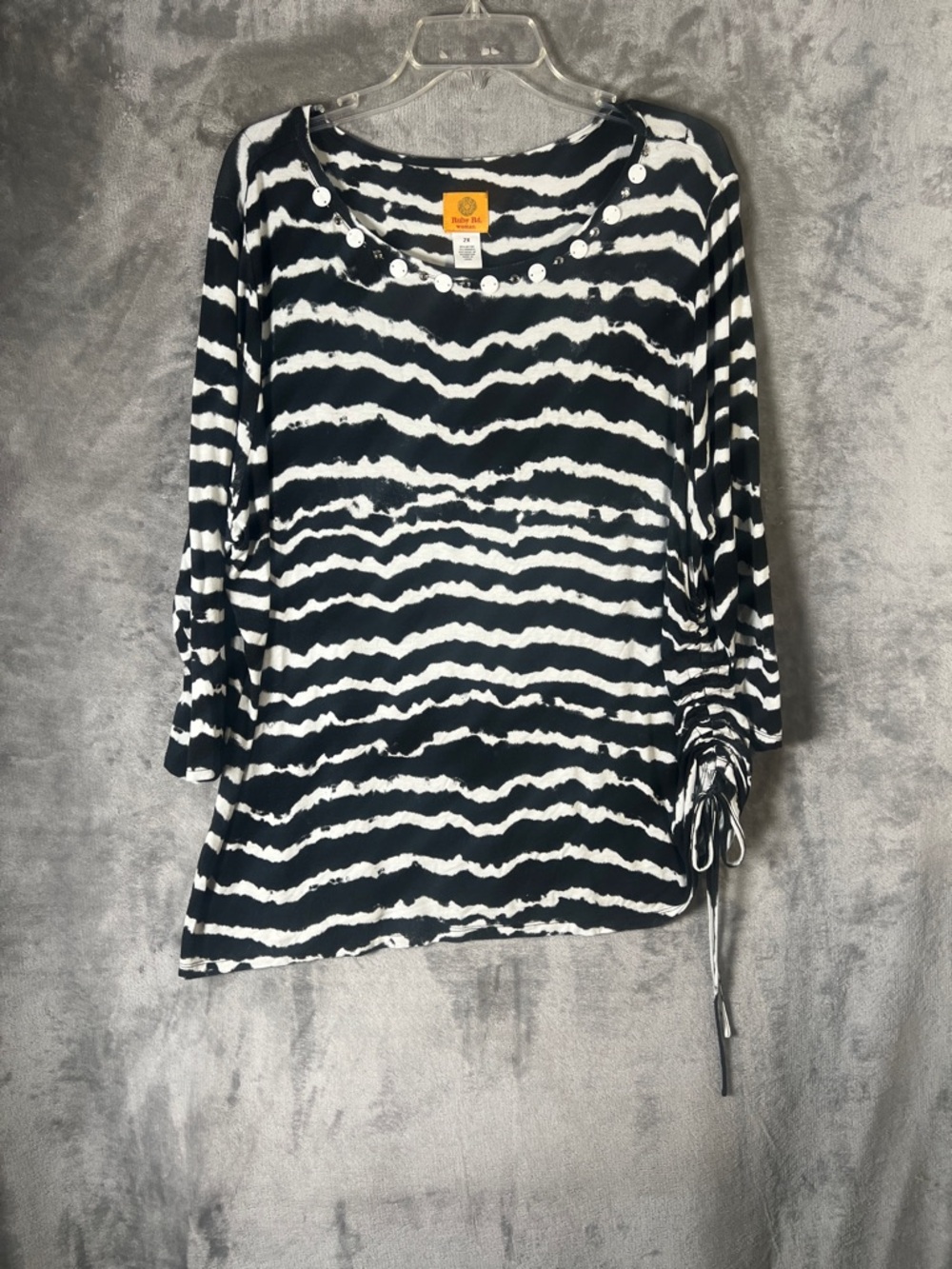 Women's Black & White Zebra-Stripe Drawstring Tunic